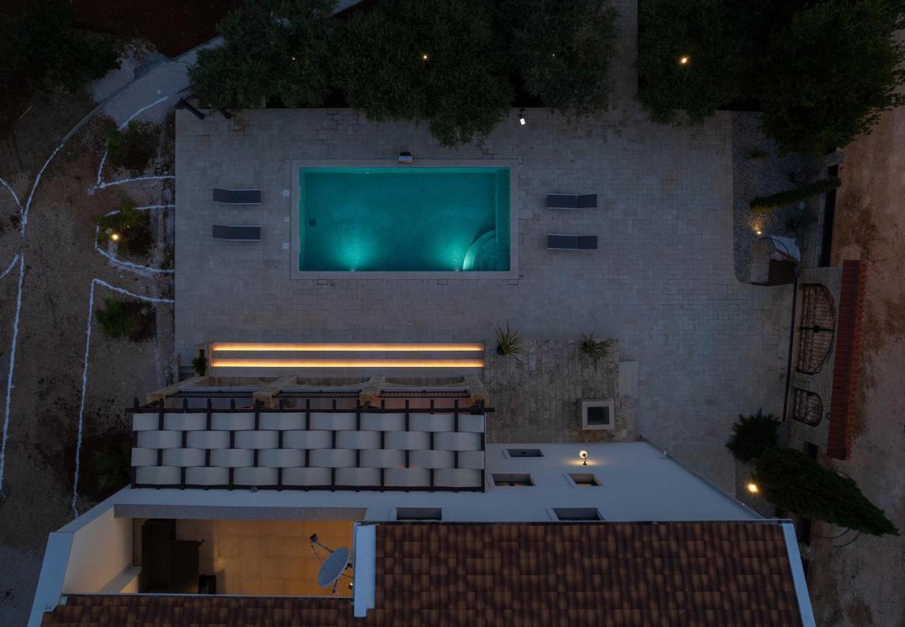 Villa Jalan Vrsi Extérieur photo