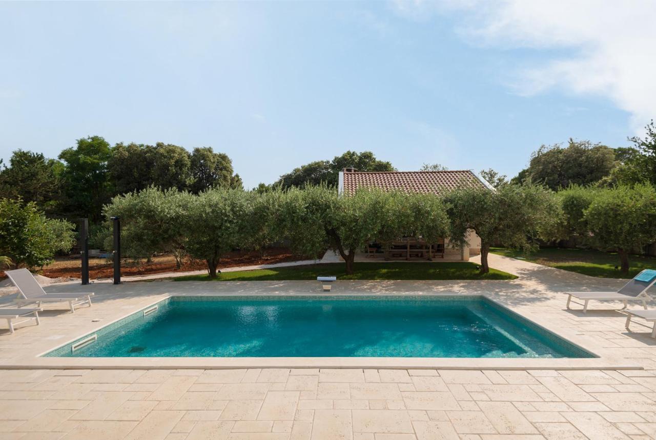 Villa Jalan Vrsi Extérieur photo