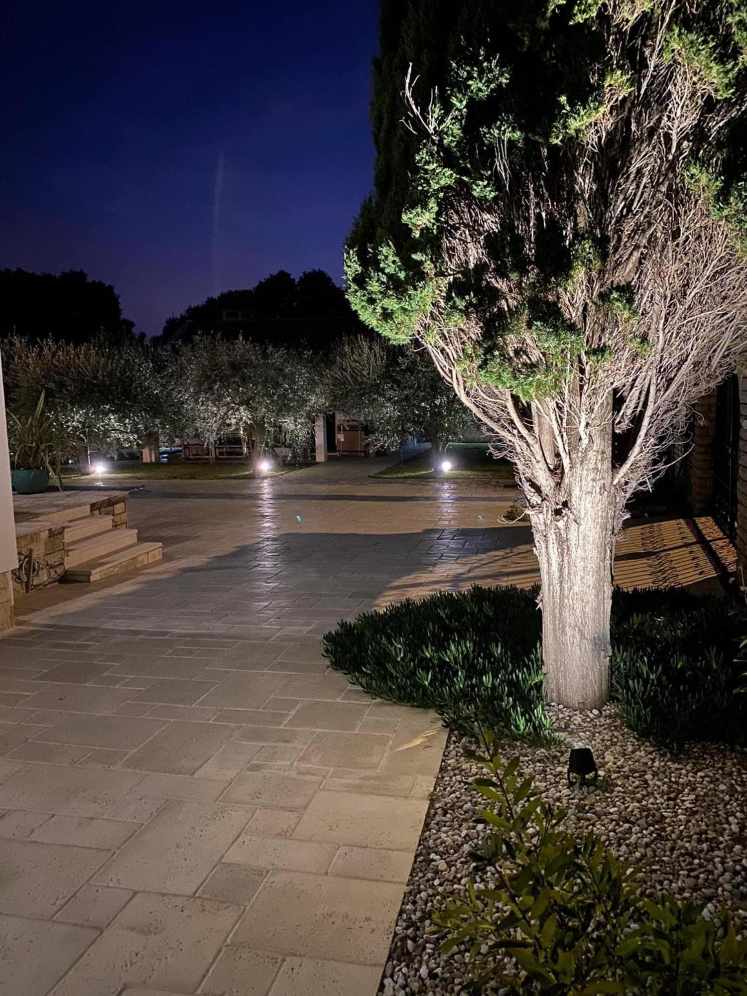 Villa Jalan Vrsi Extérieur photo