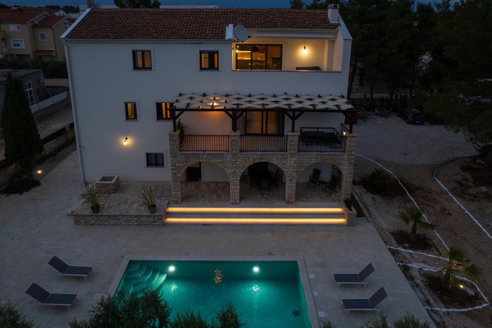 Villa Jalan Vrsi Extérieur photo